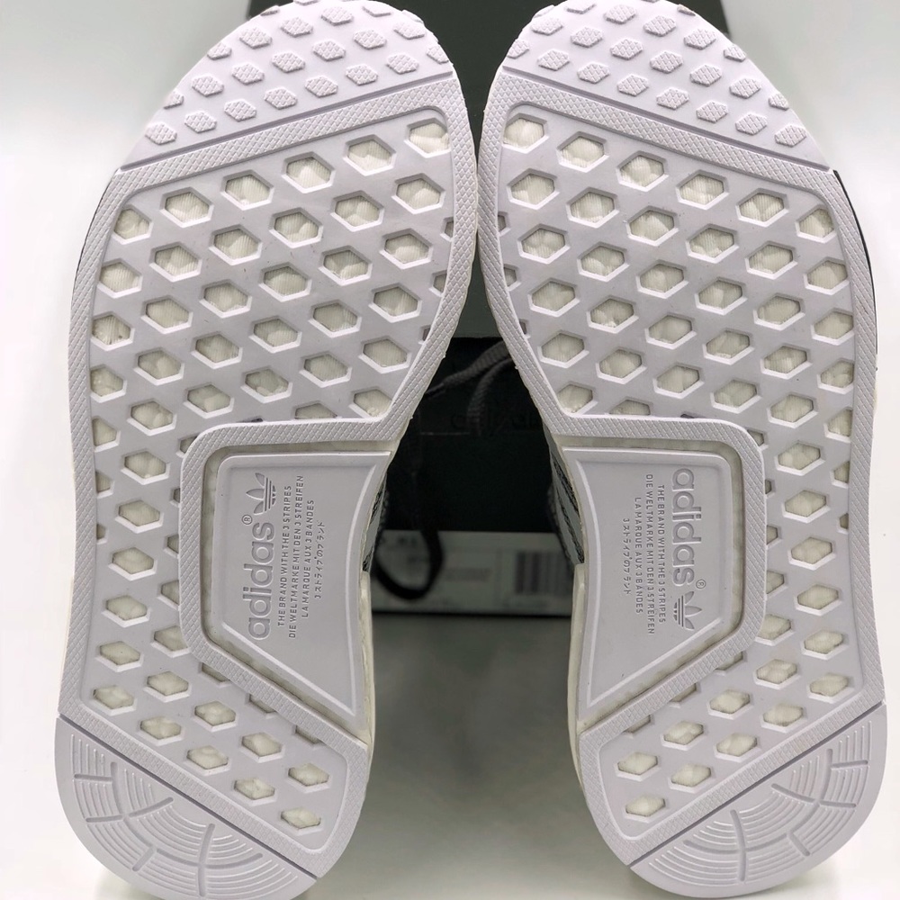 🎁 XMAS 🎄 Adidas NMD Women Sz 8 Sneakers Boost - Picture 3 of 4